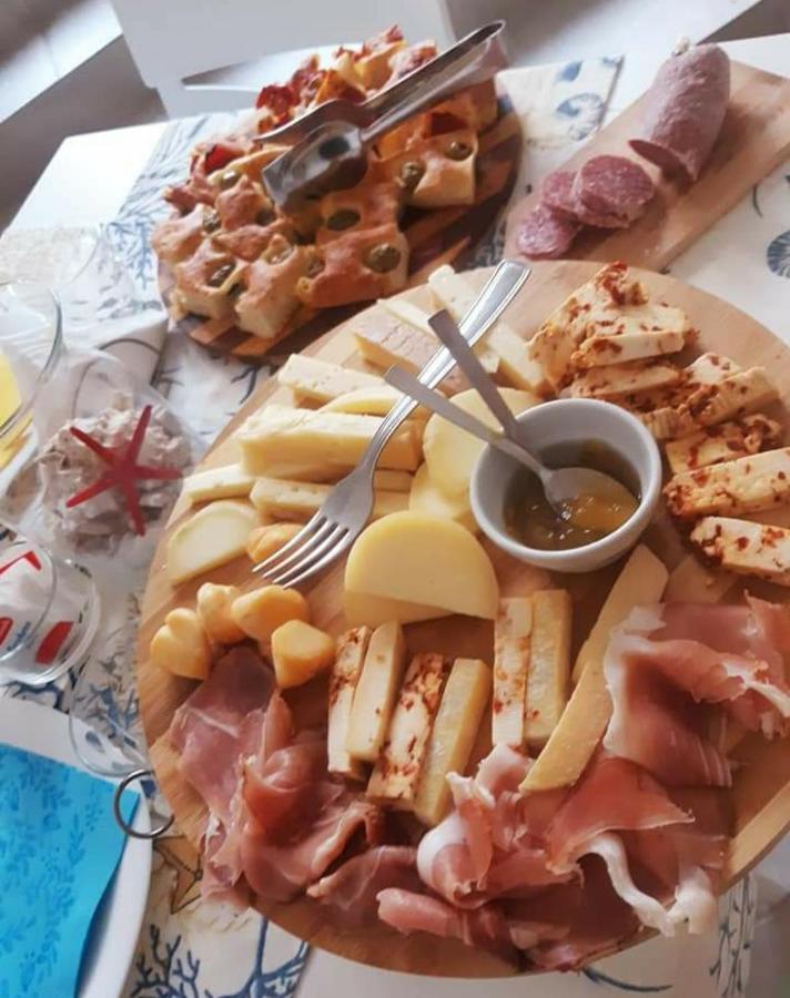 Accanto A Te - Charme Rooms Vieste Luaran gambar
