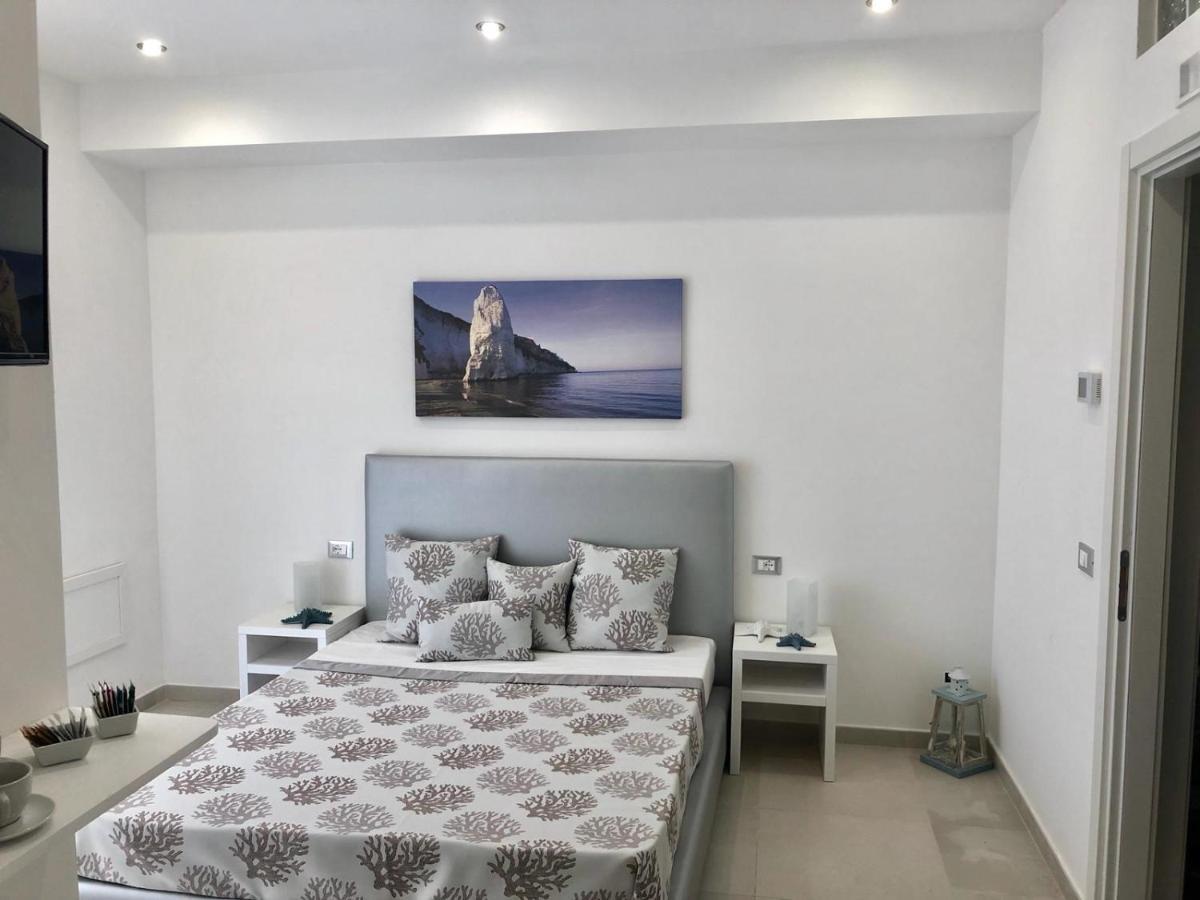 Accanto A Te - Charme Rooms Vieste Luaran gambar